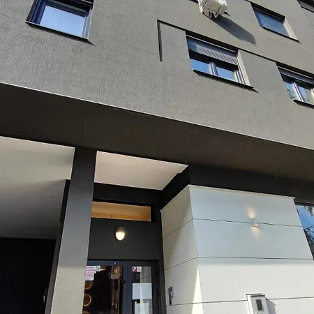 Apartment Filinhome Gunduliceva 3 Novi Sad